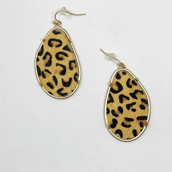Leopard Print Faux Fur Teardrop Earrings Gold Tone Statement Animal Costume - Picture 1 of 4